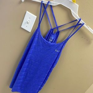 342 Nike tank top size XL